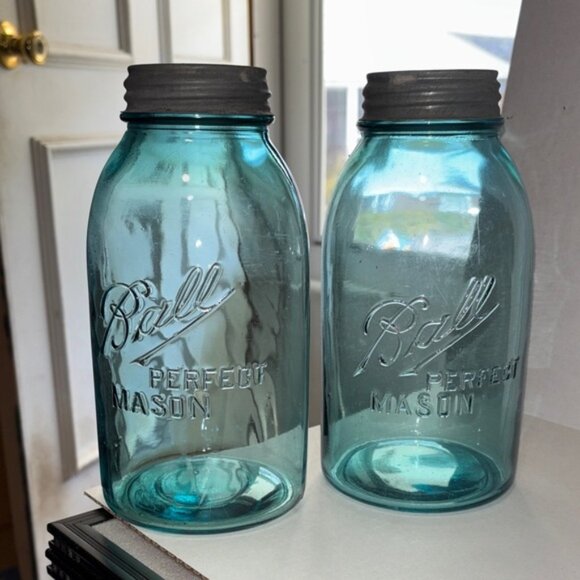 Antique HALF GALLON Blue1900-1923 with Zinc Ball Lids - Picture 1 of 16